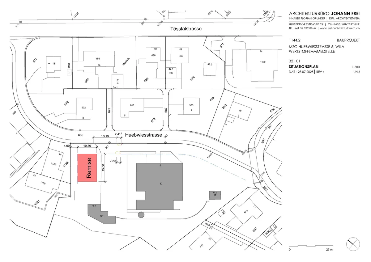Man sieht die Pläne des Architekturbüros für die neue Remise.